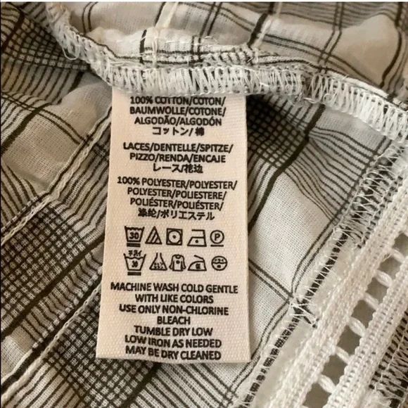 Free People Tunic with dropped peplum waist
3/4 length sleeves - Picture 5 of 10